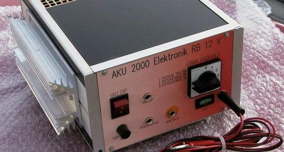 Akumulatorski polnilec z visoko stopnjo zaščite - product image